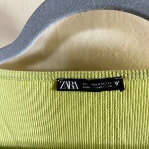 Zara Vibrant Green Ribbed Knit Top